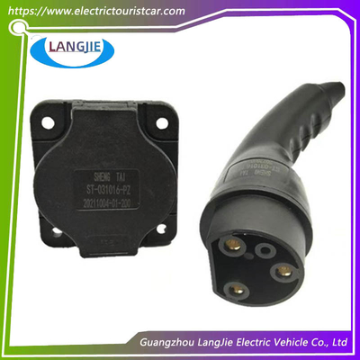 Vierräder-Sightseeing-Auto-Ladestecker und Steckdose LVTONG Golf-Auto-Ladekabel 0-220V Universal
